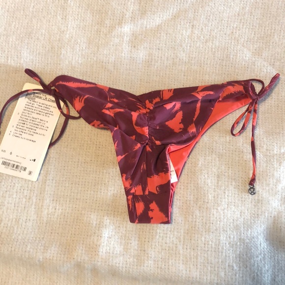🍋Lululemon sun soaker cheeky bottom *reversible - Picture 6 of 9